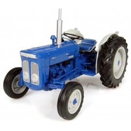 Universal Hobbies 1:16 Scale Fordson Super Dexta New Performance Tractor Diecast Replica UH2900