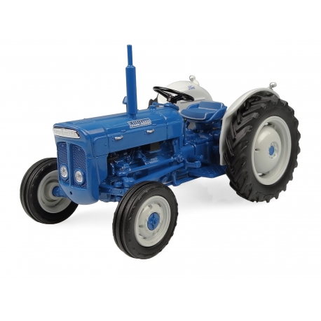 Universal Hobbies 1:32 Scale Ford Super Dexta Diesel 2000 Diesel Tractor Diecast Replica UH6275