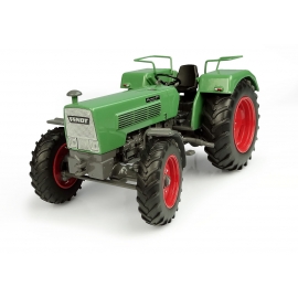 Universal Hobbies 1:32 Scale Fendt Farmer 105S - 4WD Tractor Diecast Replica UH5311